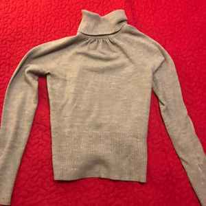 Takeout Turtleneck Sweater Sz M (small)